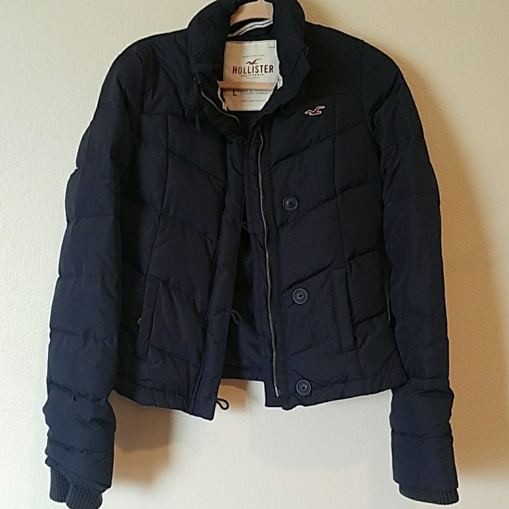 Navy puffer coat